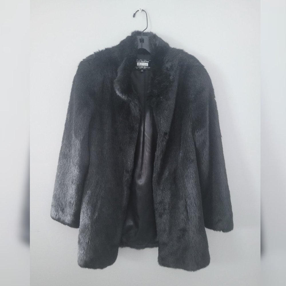 Olivia Black Faux Fur Open Front Winter Lapel Jacket/Coat Size Small